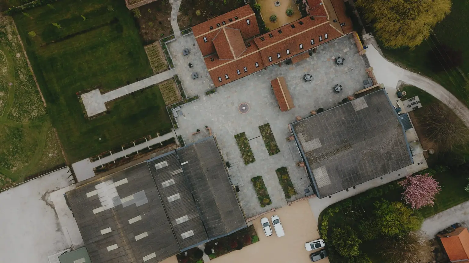 The Oakwood at Ryther at dusk